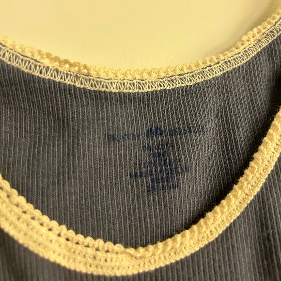 Brandy Melville Tank - Picture 2 of 2